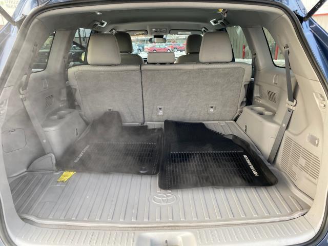 used 2019 Toyota Highlander car, priced at $25,988