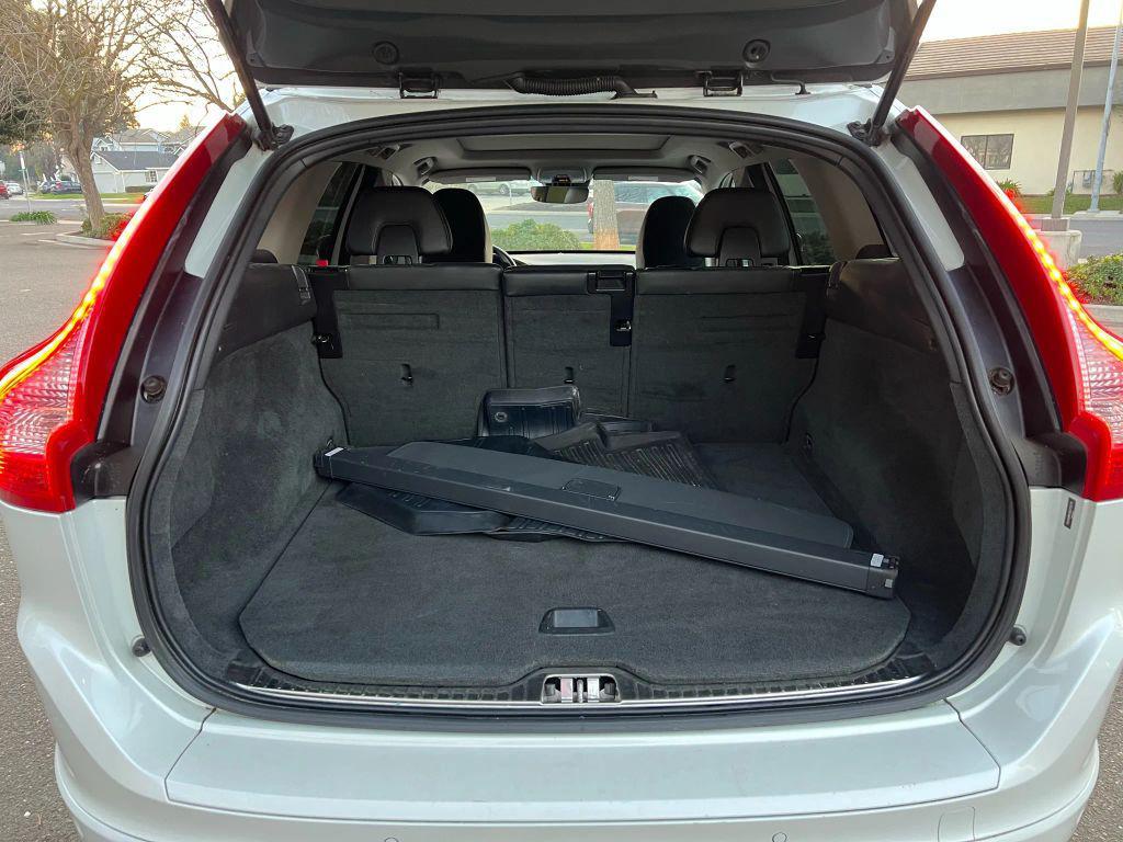 used 2016 Volvo XC60 car, priced at $10,500