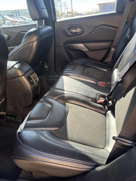 used 2019 Jeep Cherokee car, priced at $14,900