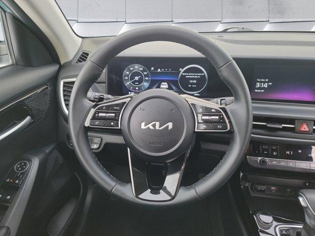 used 2026 Kia Seltos car, priced at $25,404
