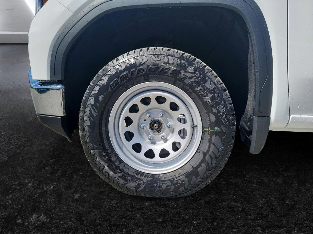 new 2026 GMC Sierra 1500 car, priced at $46,222