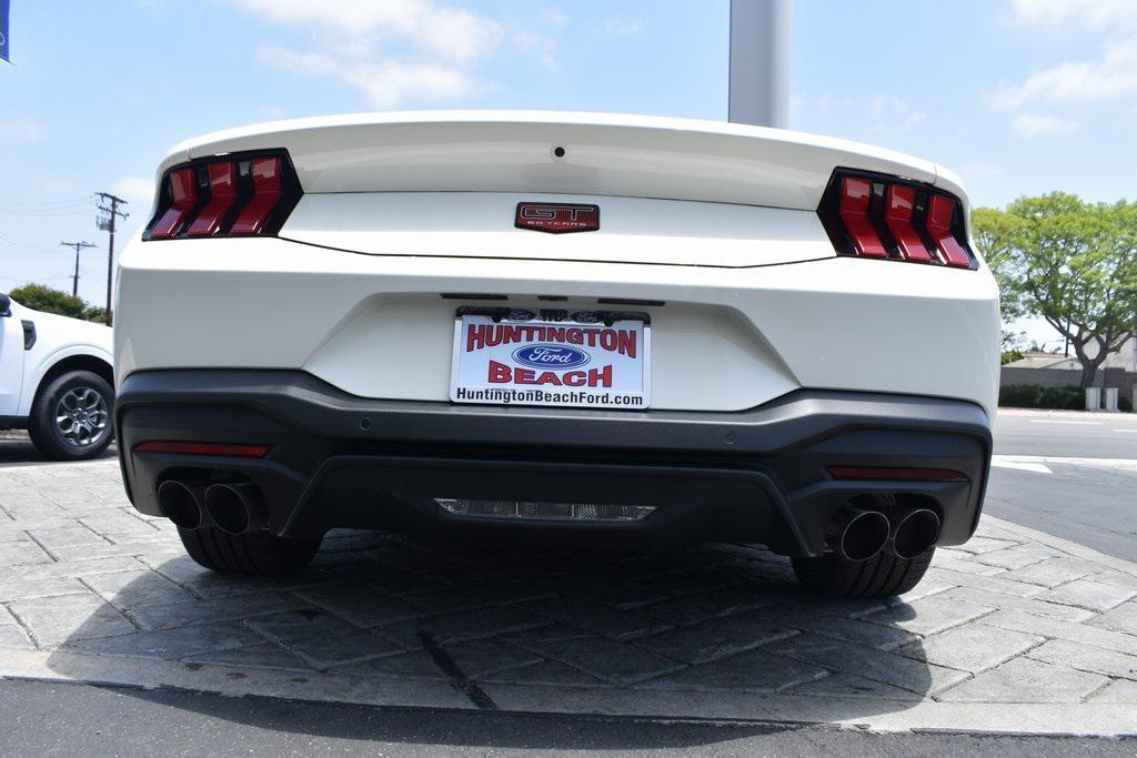 new 2025 Ford Mustang car