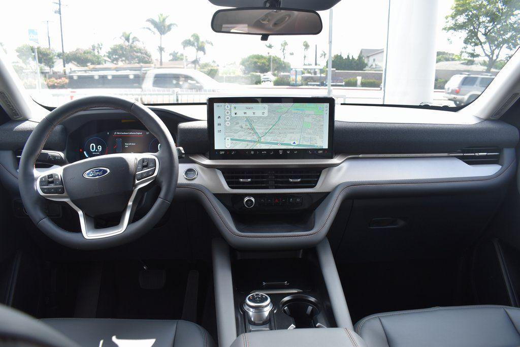new 2025 Ford Explorer car, priced at $45,665