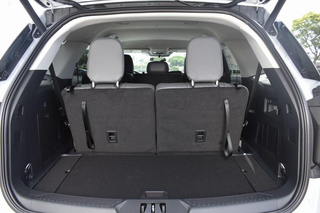 new 2025 Ford Explorer car, priced at $45,665