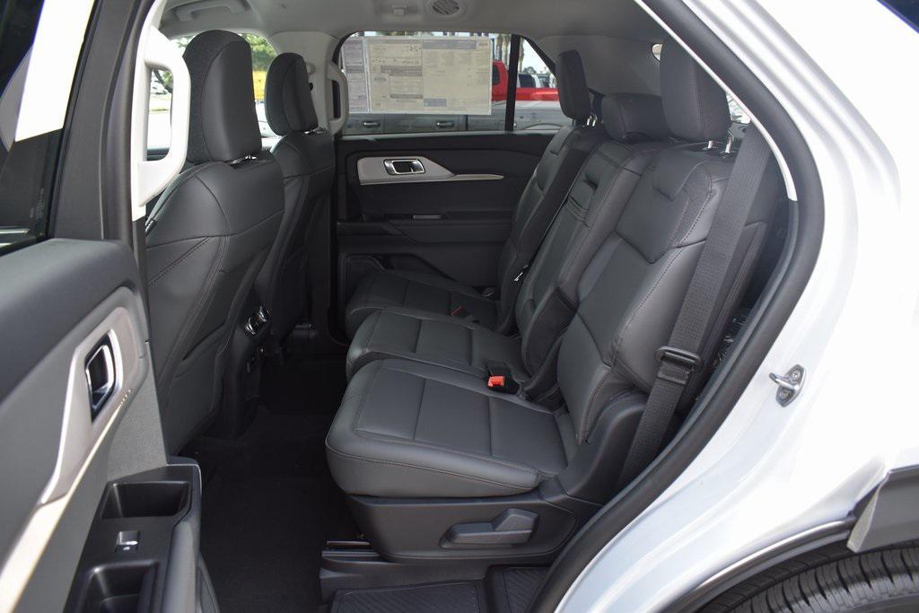 new 2025 Ford Explorer car, priced at $45,665