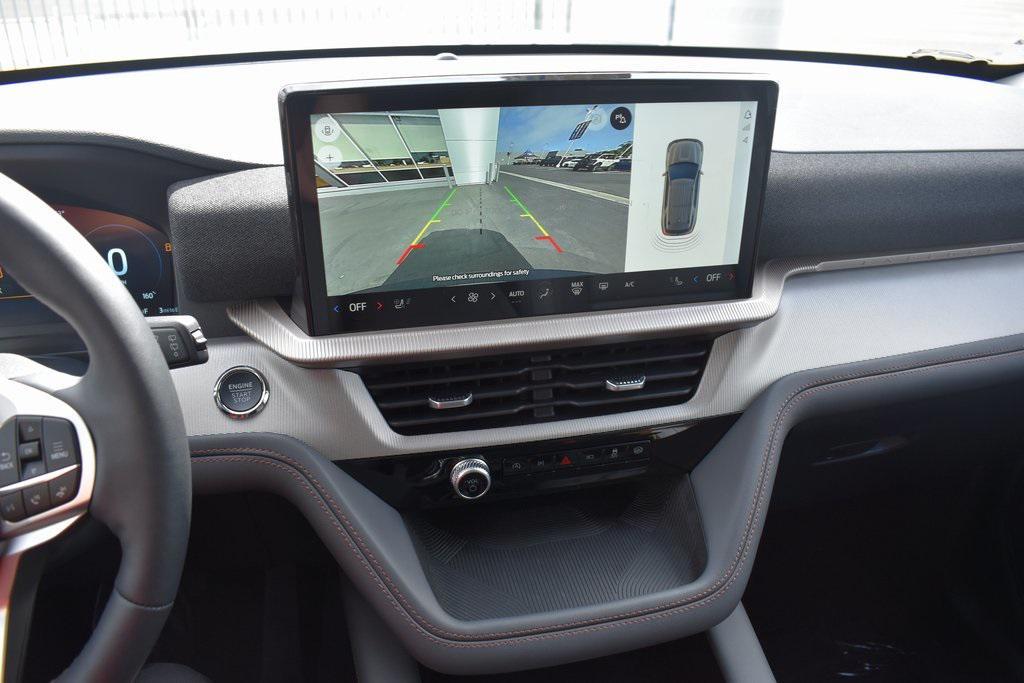 new 2025 Ford Explorer car, priced at $45,665