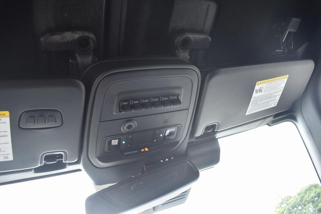 new 2025 Ford Bronco car, priced at $77,530