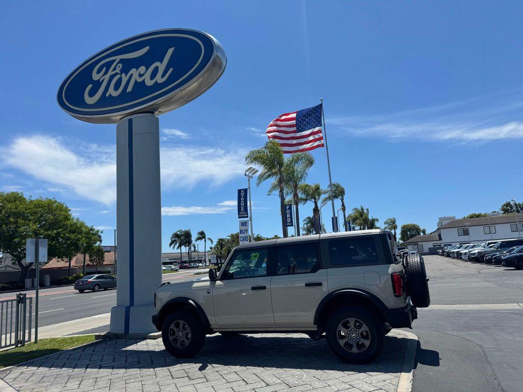 used 2025 Ford Bronco car, priced at $40,990