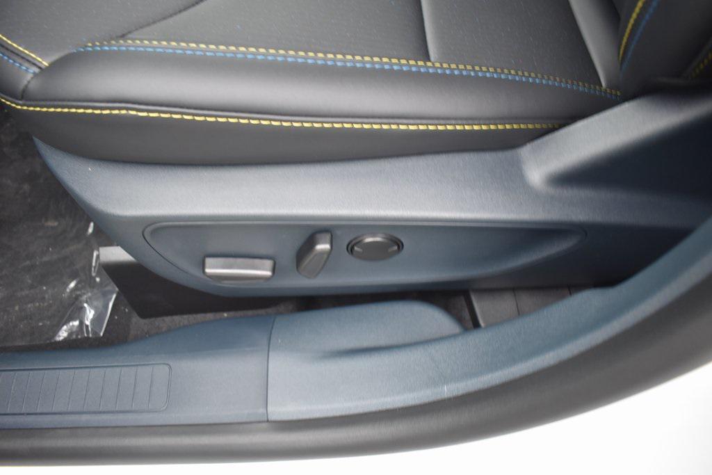 new 2025 Ford Maverick car, priced at $37,625