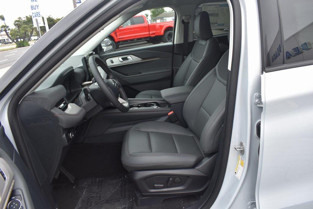 new 2025 Ford Explorer car, priced at $45,190