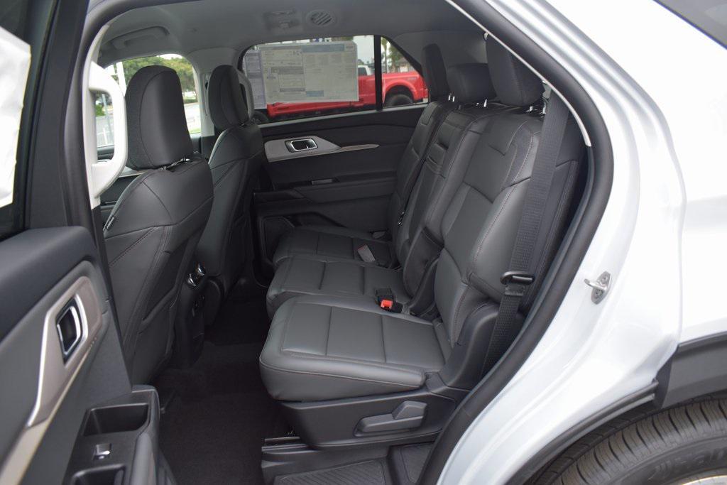new 2025 Ford Explorer car, priced at $45,190