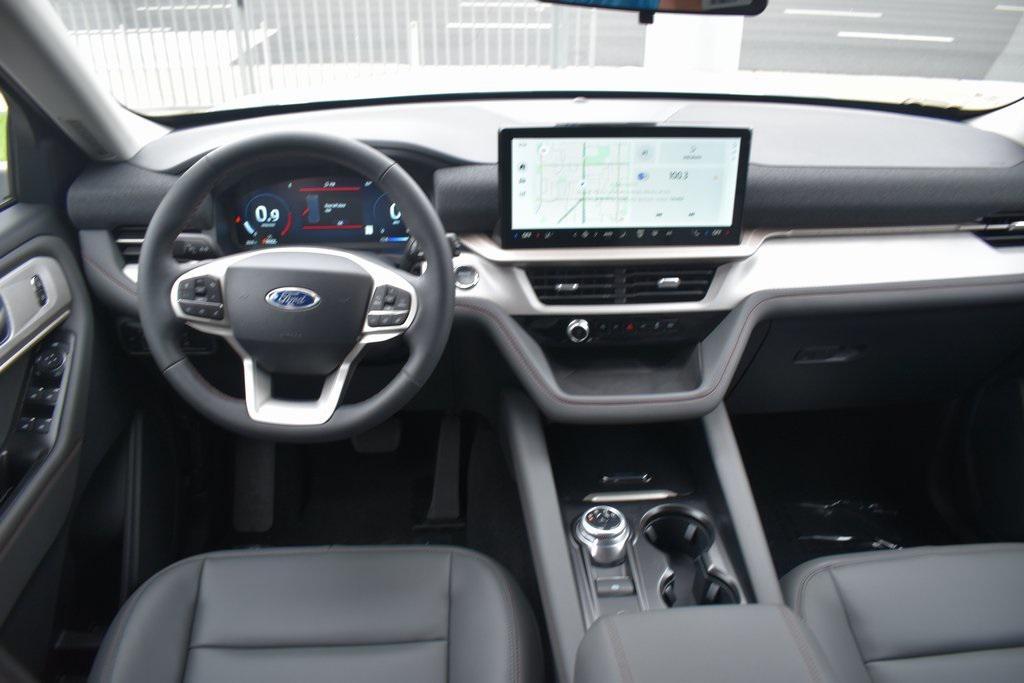 new 2025 Ford Explorer car, priced at $45,190