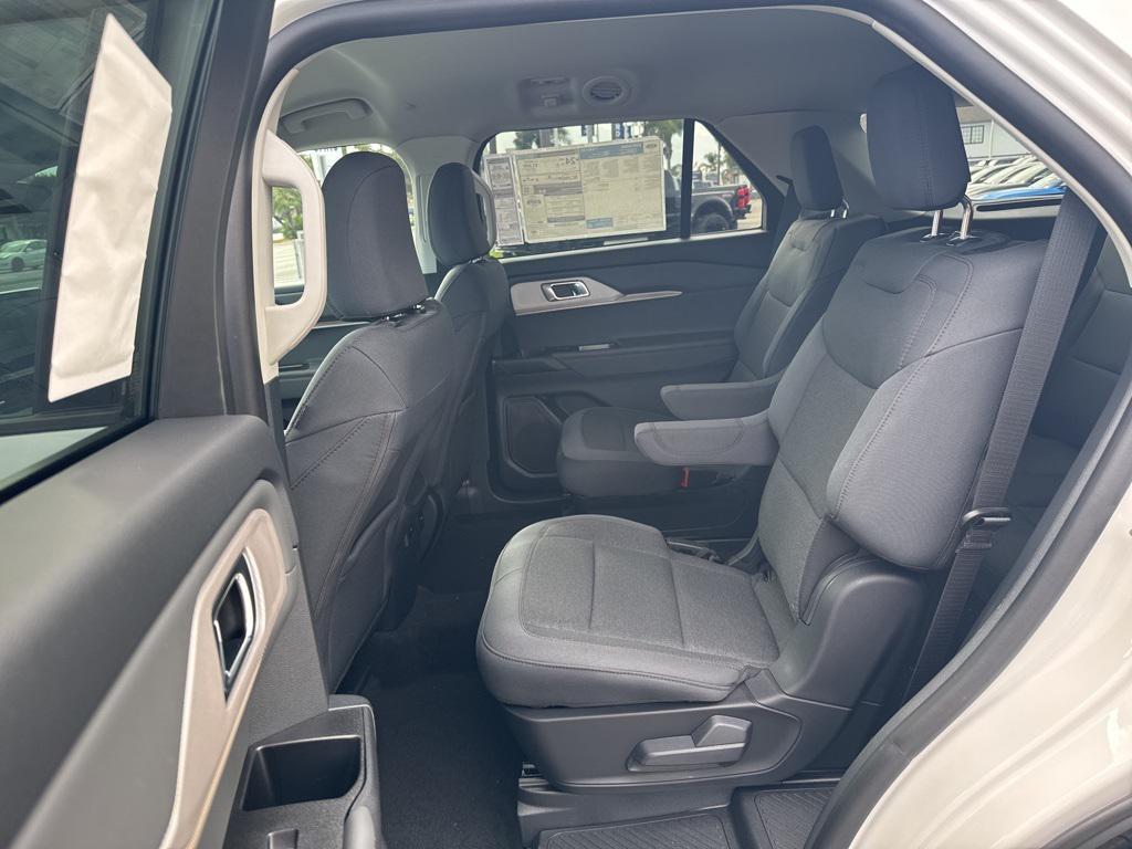 new 2025 Ford Explorer car, priced at $42,940