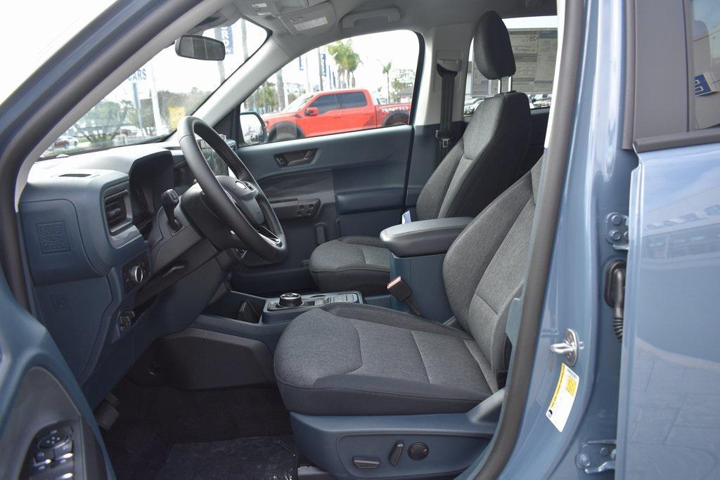 new 2025 Ford Maverick car, priced at $37,235