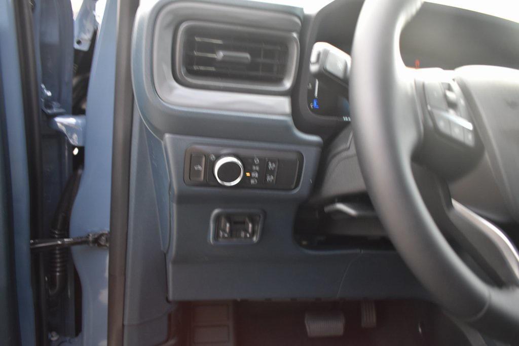 new 2025 Ford Maverick car, priced at $37,235