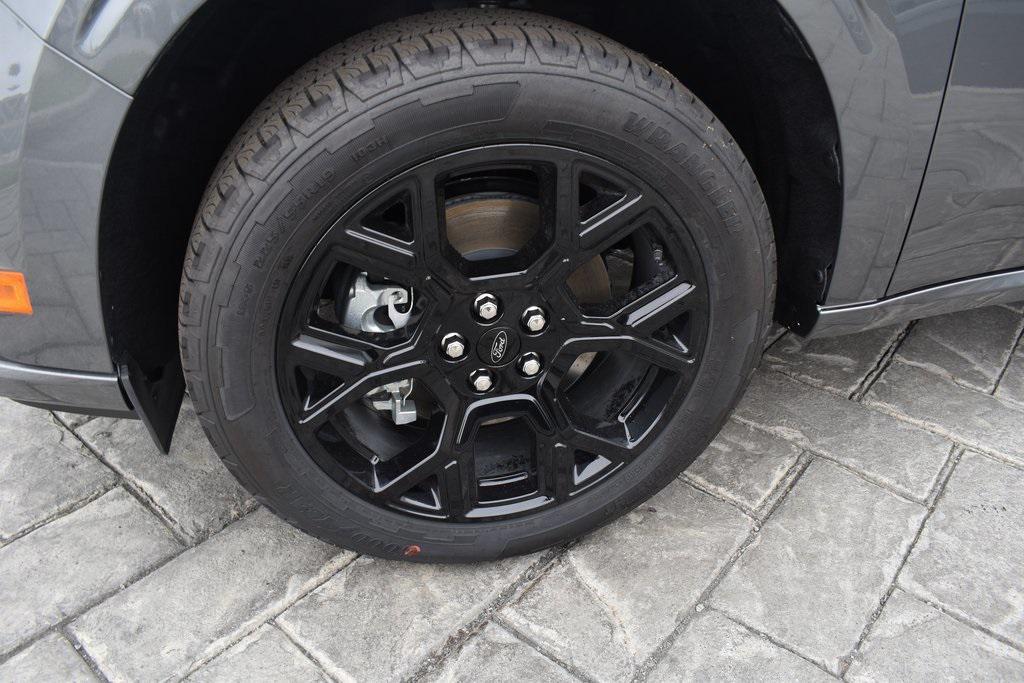 new 2025 Ford Maverick car, priced at $36,950