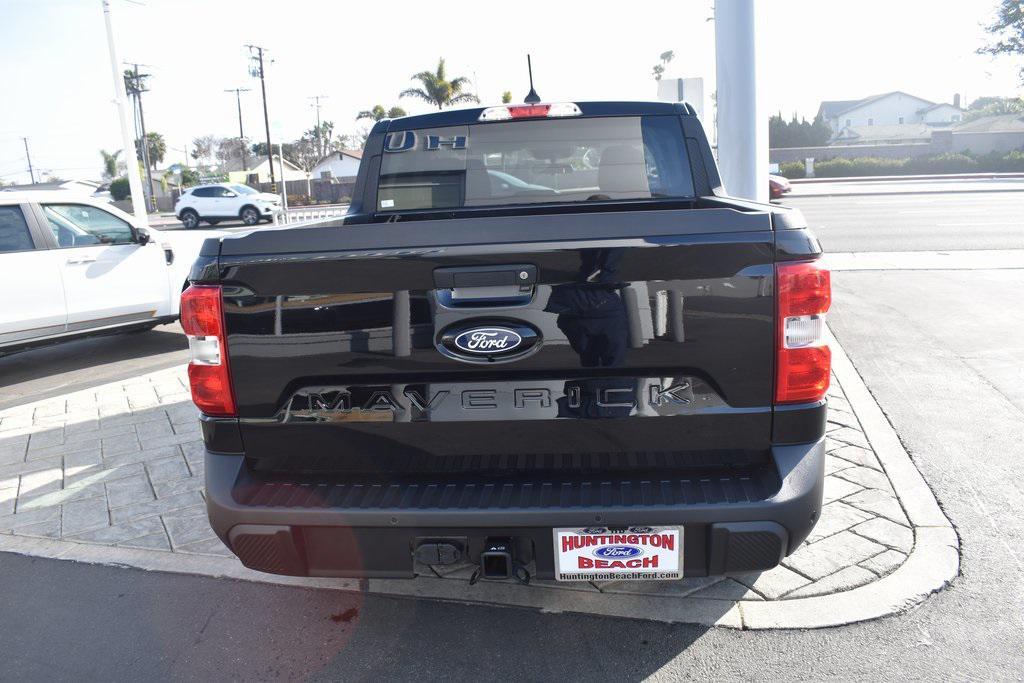 new 2025 Ford Maverick car, priced at $35,095