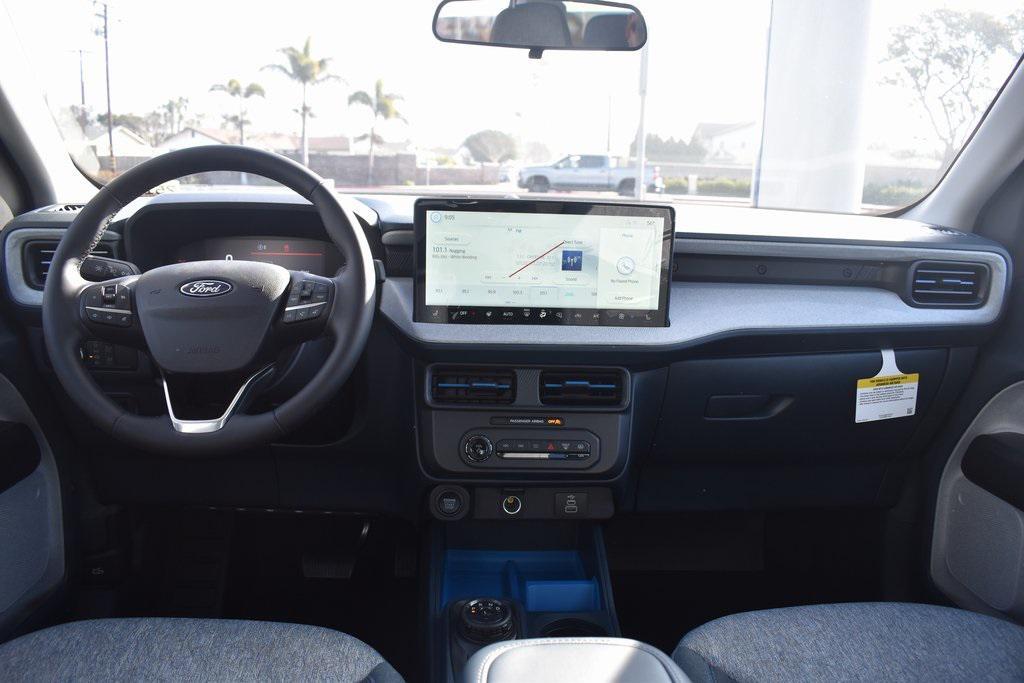 new 2025 Ford Maverick car, priced at $35,095