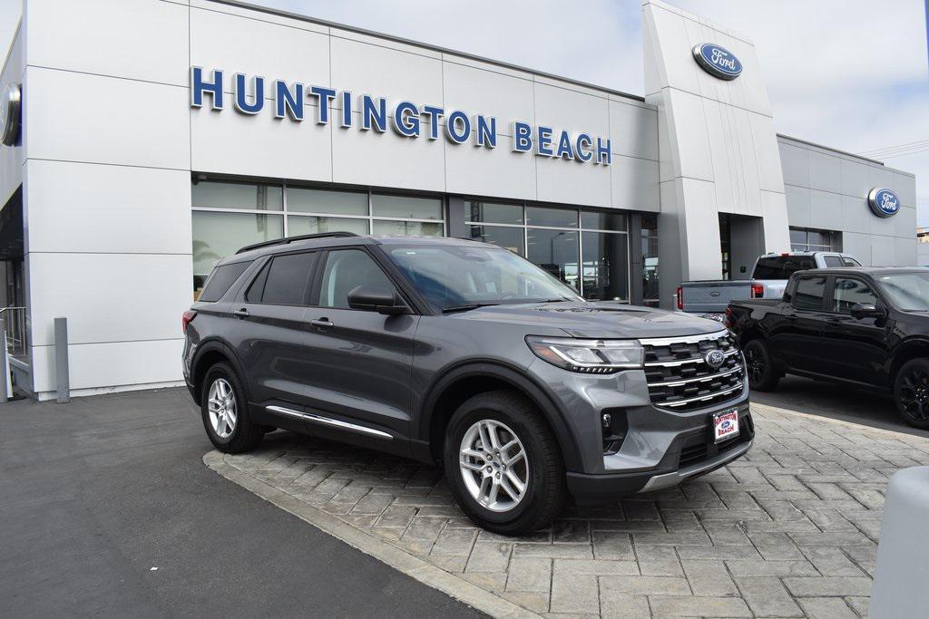 new 2025 Ford Explorer car, priced at $44,710