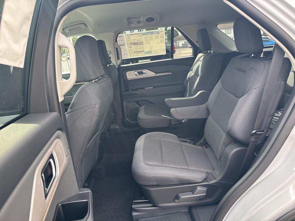 new 2025 Ford Explorer car, priced at $44,145