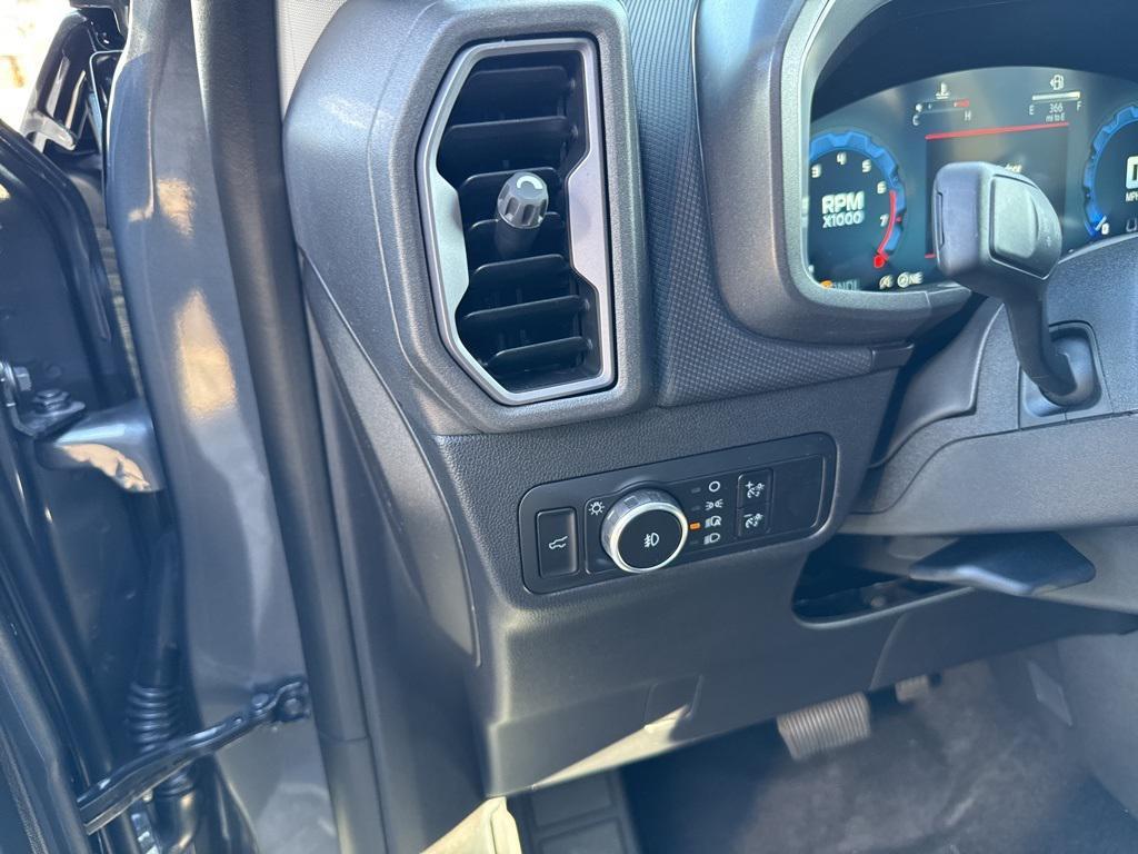 new 2025 Ford Bronco Sport car, priced at $37,385