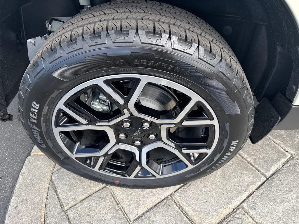 new 2025 Ford Maverick car, priced at $40,135