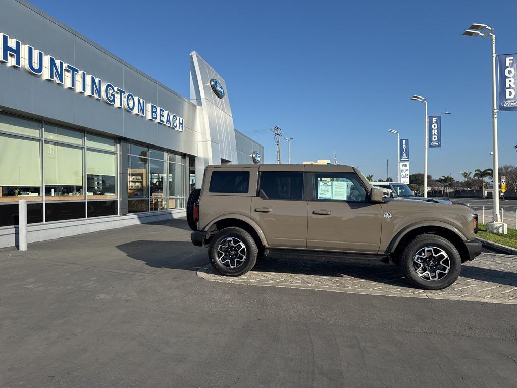 used 2025 Ford Bronco car, priced at $42,990
