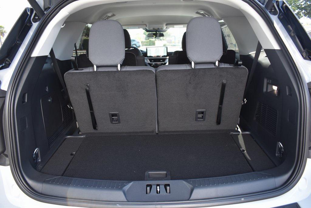 new 2025 Ford Explorer car, priced at $42,145