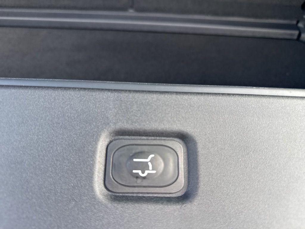 new 2026 Ford Expedition car, priced at $81,115