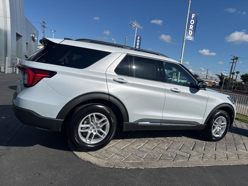 new 2025 Ford Explorer car, priced at $45,665