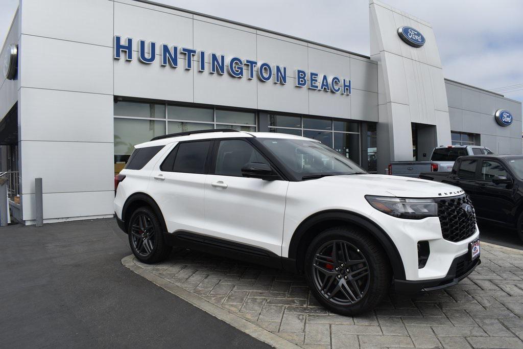 new 2025 Ford Explorer car, priced at $62,655
