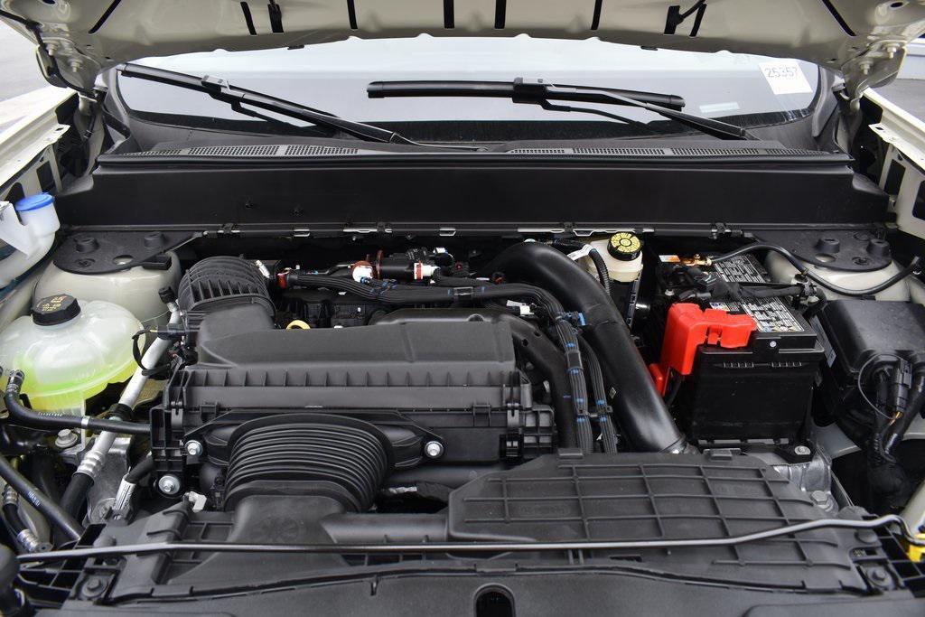 new 2025 Ford Maverick car, priced at $36,740