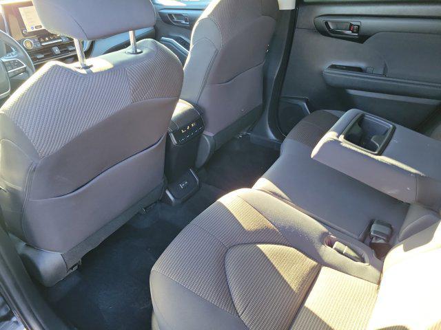 used 2023 Toyota Highlander car, priced at $35,984
