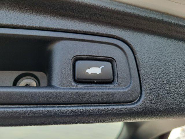 used 2022 Honda Pilot car, priced at $30,591