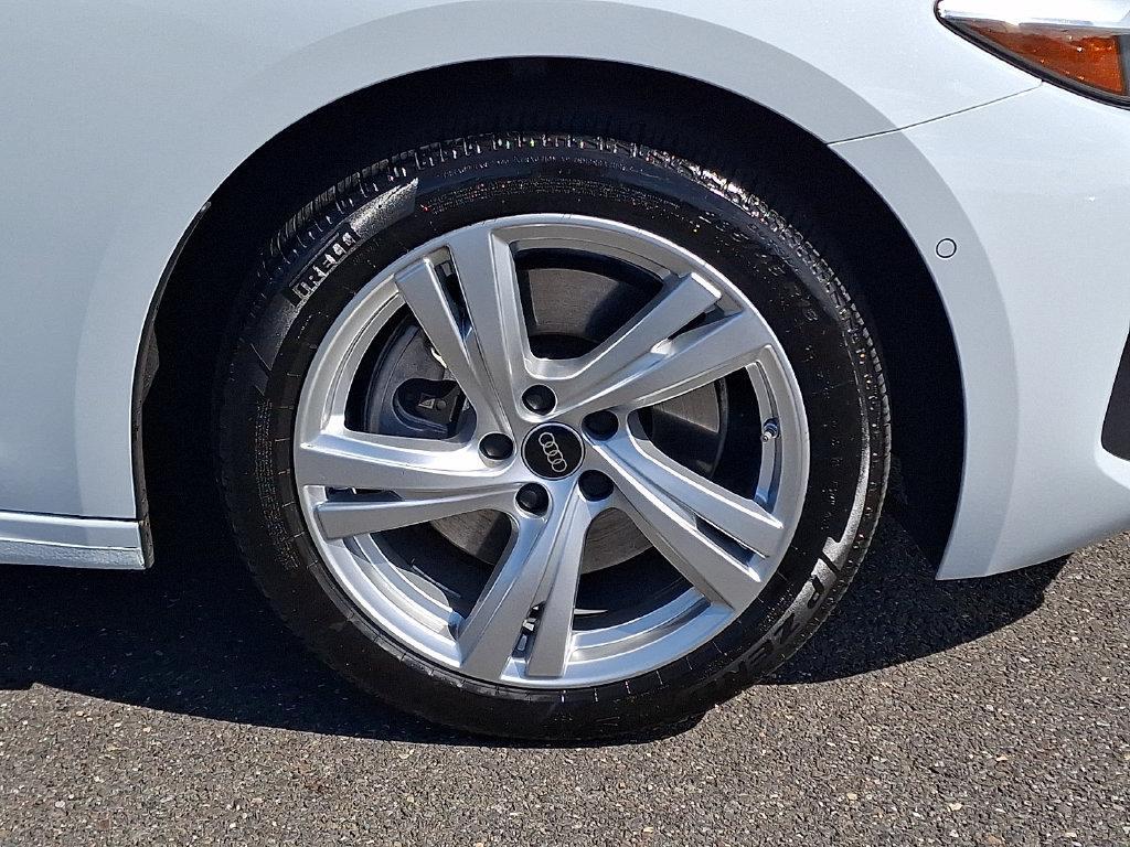 Audi A5 view 11