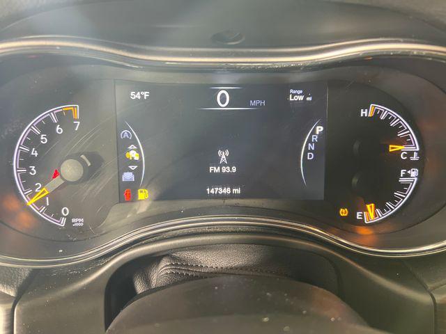 used 2022 Jeep Grand Cherokee car, priced at $18,558