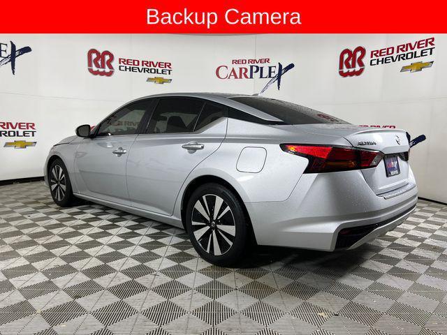 used 2022 Nissan Altima car, priced at $17,349