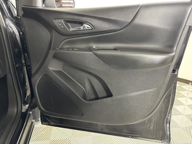 2024 Mosaic Black Metallic Chevrolet Equinox