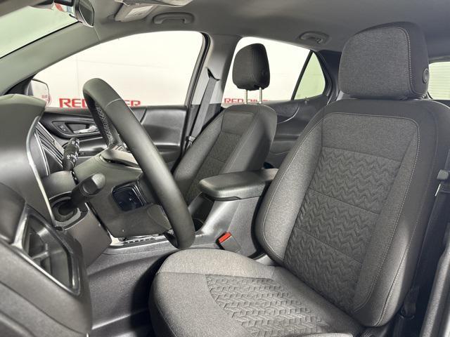 2024 Mosaic Black Metallic Chevrolet Equinox