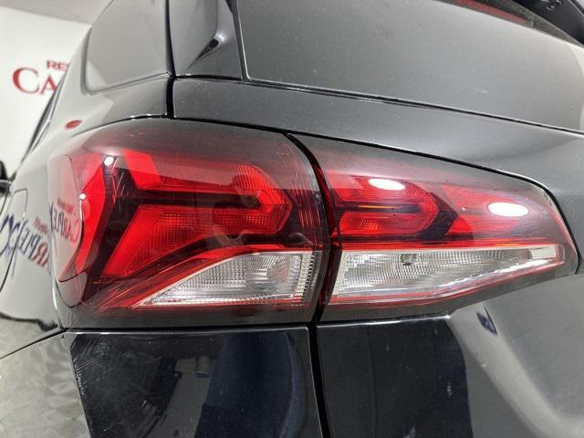 2024 Mosaic Black Metallic Chevrolet Equinox