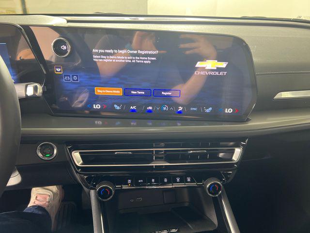 new 2026 Chevrolet Traverse car, priced at $45,495