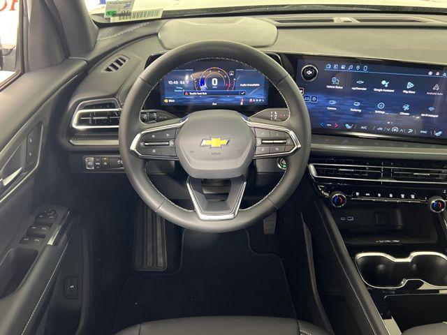 new 2026 Chevrolet Traverse car, priced at $48,670