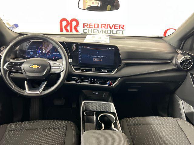 used 2025 Chevrolet Equinox car, priced at $27,914