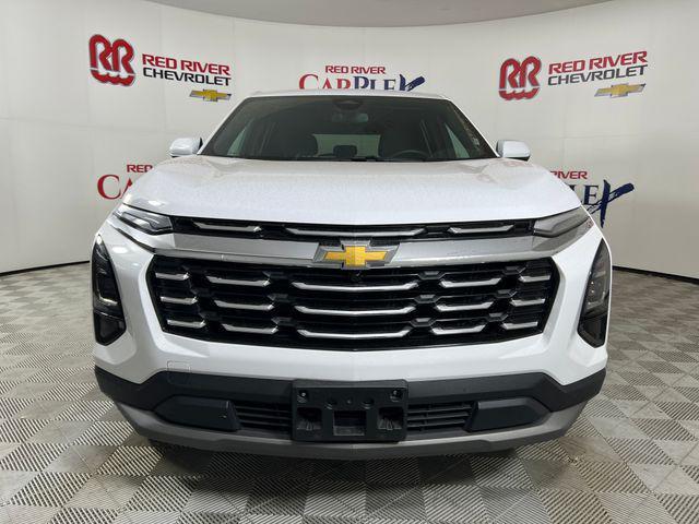 used 2025 Chevrolet Equinox car, priced at $27,914