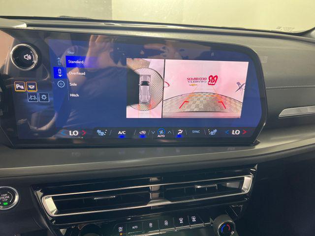 new 2026 Chevrolet Traverse car, priced at $48,670