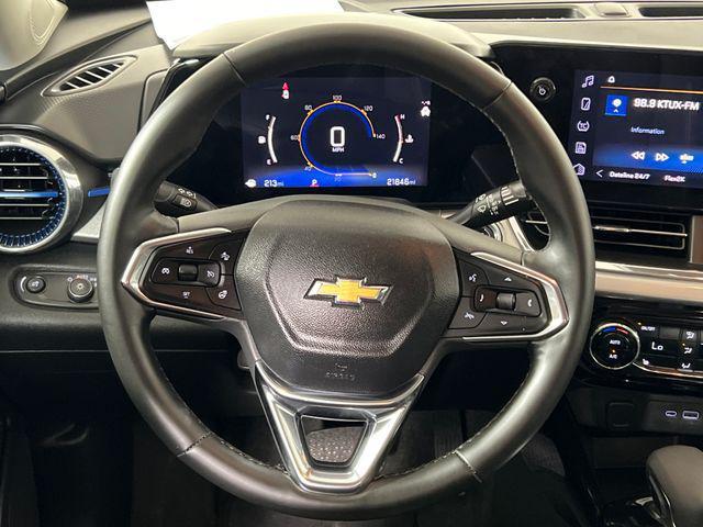 used 2025 Chevrolet Trax car, priced at $22,800