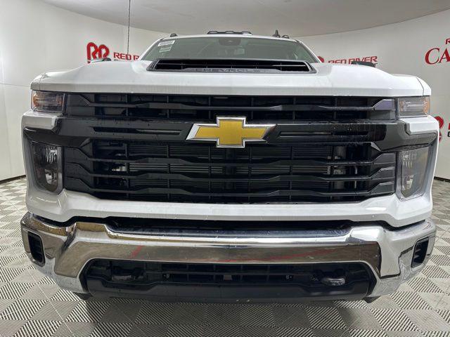 new 2025 Chevrolet Silverado 3500 car, priced at $73,768