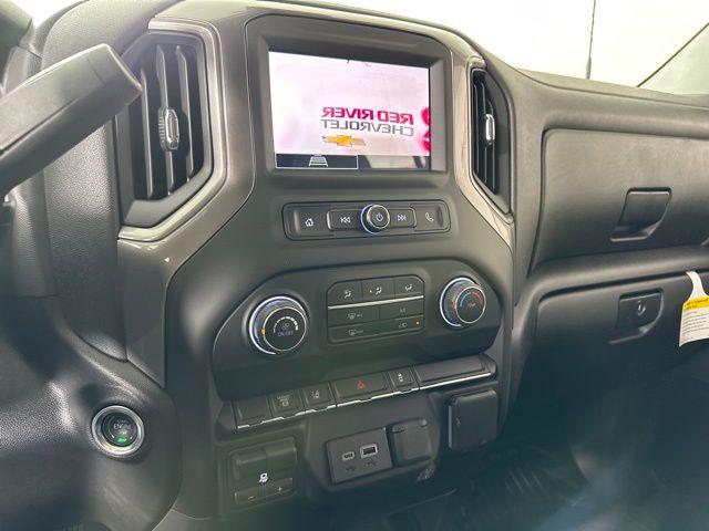 new 2025 Chevrolet Silverado 3500 car, priced at $73,768