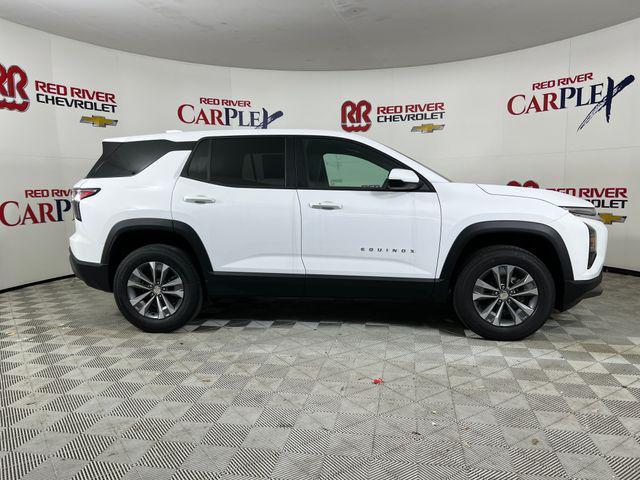 new 2026 Chevrolet Equinox car, priced at $30,535