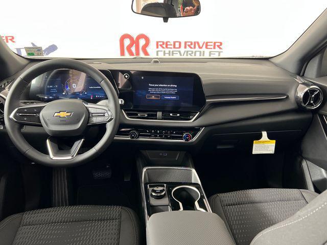 new 2026 Chevrolet Equinox car, priced at $30,535